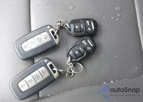 2013 Hyundai Sonata Limited z USA, uszkodzony, nr VIN 5NPEC4ACXDH698252